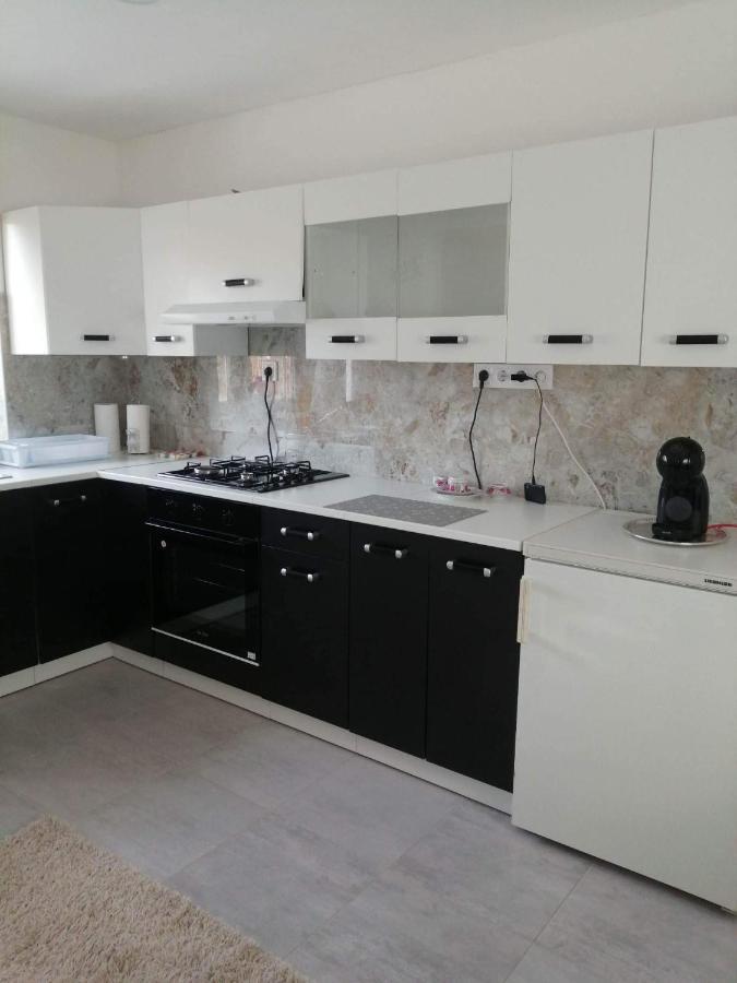 Appartamento Horvath Apartman Keszthely Esterno foto